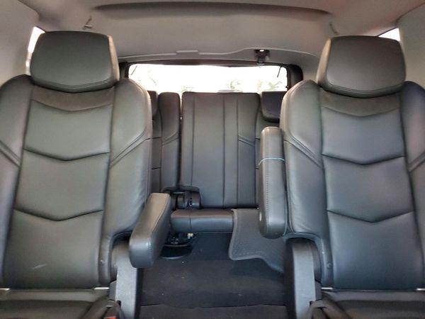 2024 CADILLAC ESCALADE Base
