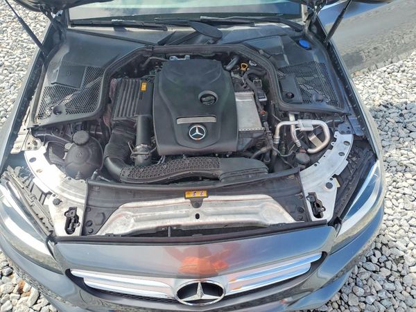 2018 MERCEDES-BENZ C C300