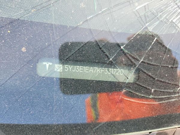 2019 TESLA MODEL 3