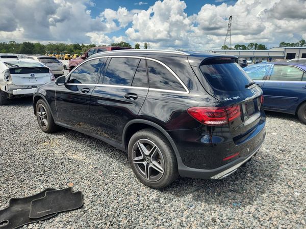 2020 MERCEDES-BENZ GLC