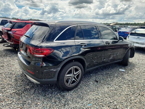 2020 MERCEDES-BENZ GLC