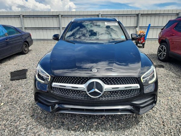 2020 MERCEDES-BENZ GLC