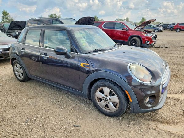 2015 MINI COOPER