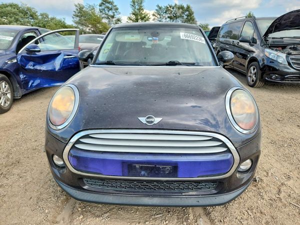 2015 MINI COOPER