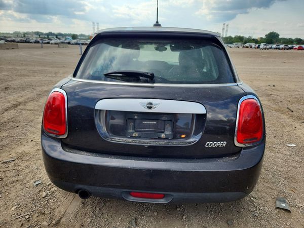 2015 MINI COOPER