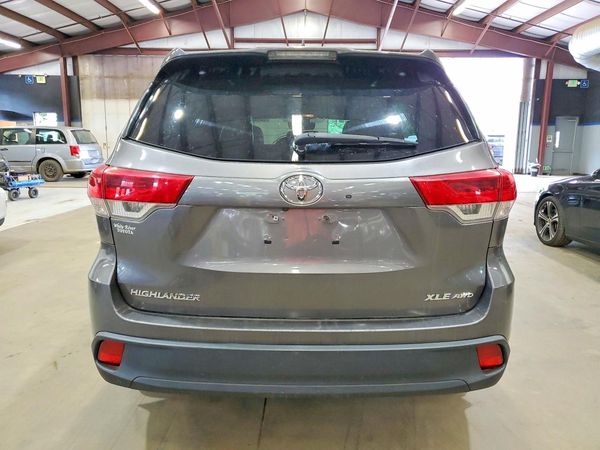 2017 TOYOTA HIGHLANDER SE/XLE — DIRR