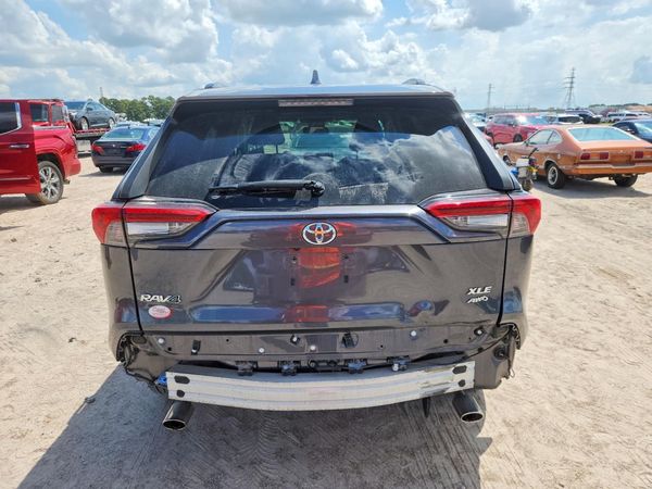 2019 TOYOTA RAV4