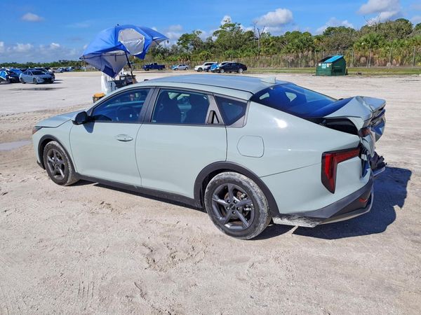2026 KIA K4