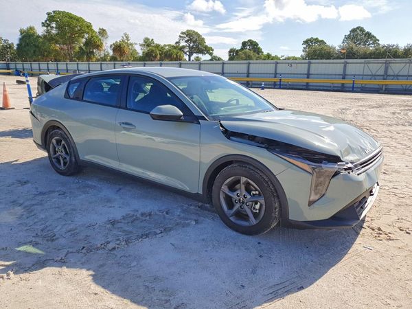 2026 KIA K4