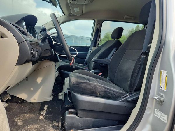 2012 DODGE GRAND CARAVAN SE