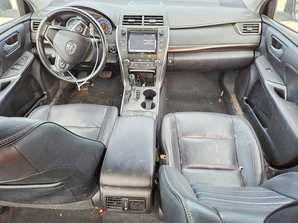 2016 TOYOTA CAMRY