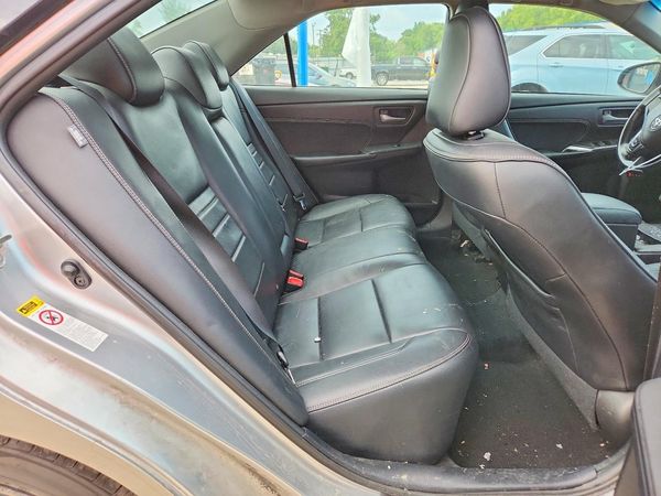 2016 TOYOTA CAMRY