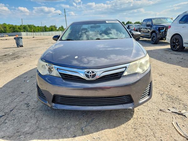 2012 TOYOTA CAMRY