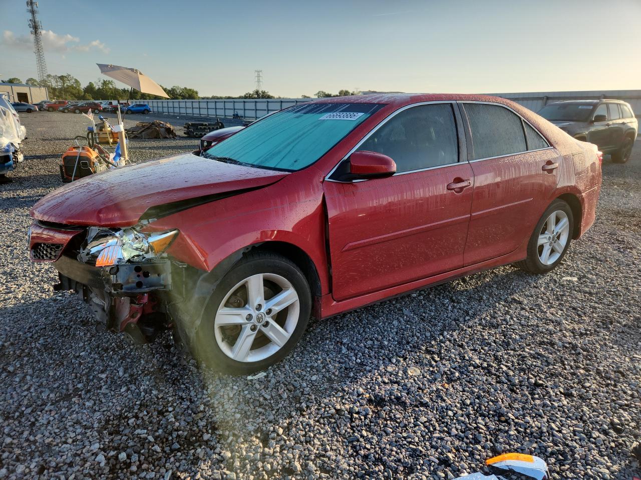 2014 TOYOTA CAMRY