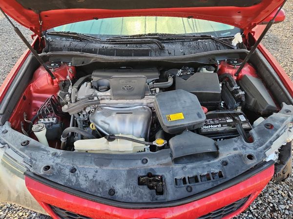 2014 TOYOTA CAMRY