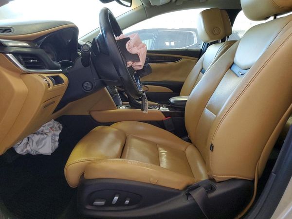 2013 CADILLAC XTS Luxury