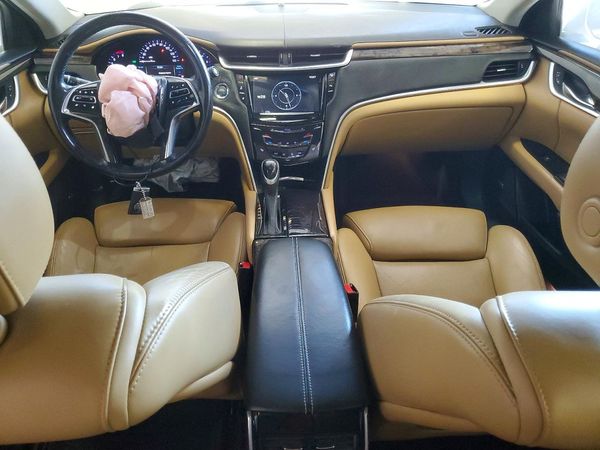 2013 CADILLAC XTS Luxury