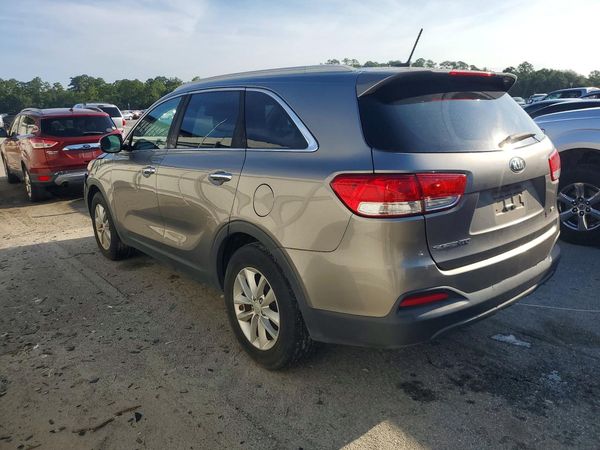 2016 KIA SORENTO L / LX