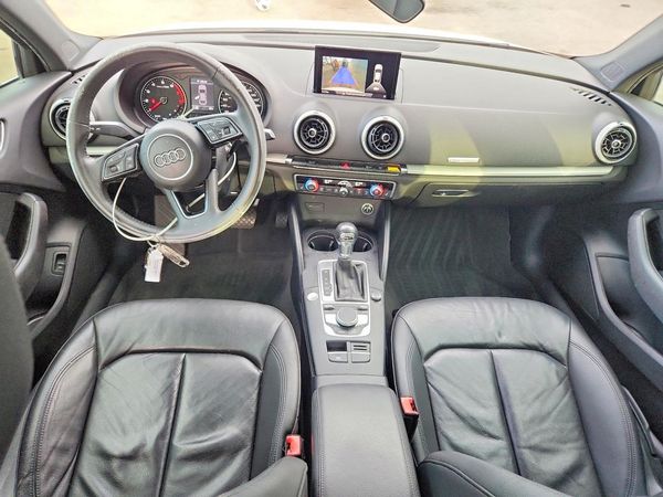 2019 AUDI A3 Premium, Titanium