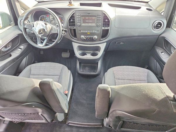 2018 MERCEDES-BENZ METRIS