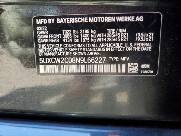 2022 BMW X7