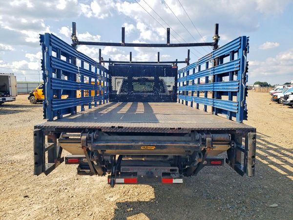 2017 RAM 5500 REG CAB CHASSIS