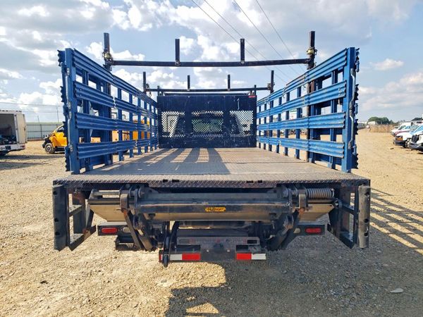 2017 RAM 5500 REG CAB CHASSIS