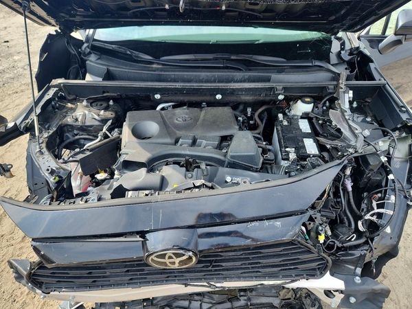 2025 TOYOTA RAV4 — Engine bay