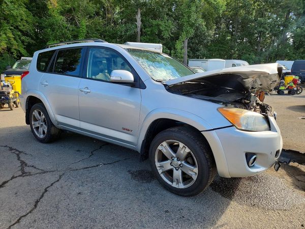 2012 TOYOTA RAV4 Sports