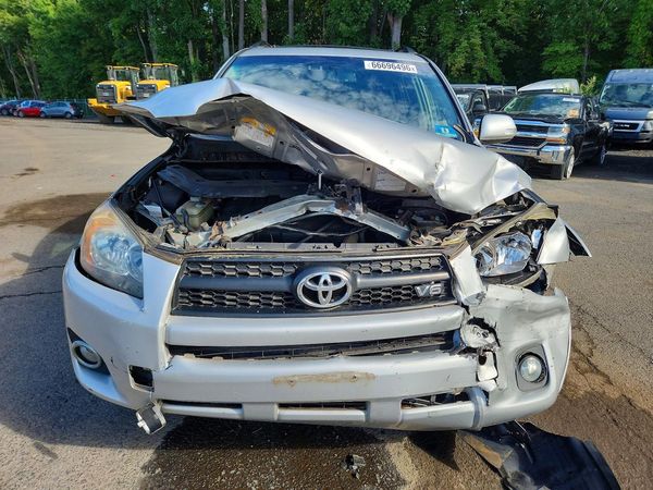 2012 TOYOTA RAV4 Sports