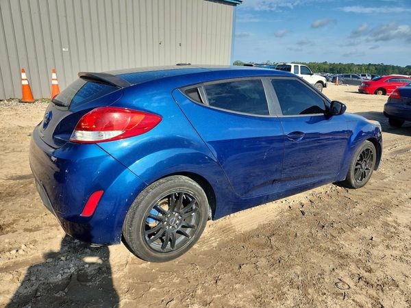 2017 HYUNDAI VELOSTER