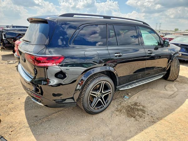 2024 MERCEDES-BENZ GLS