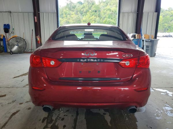 2016 INFINITI Q50