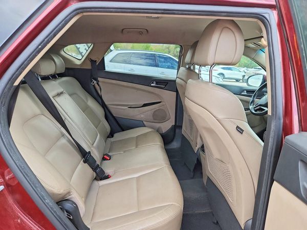 2017 HYUNDAI TUCSON