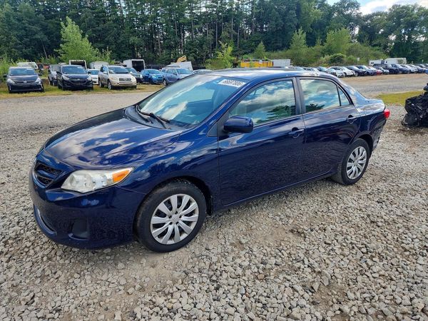 2012 TOYOTA COROLLA