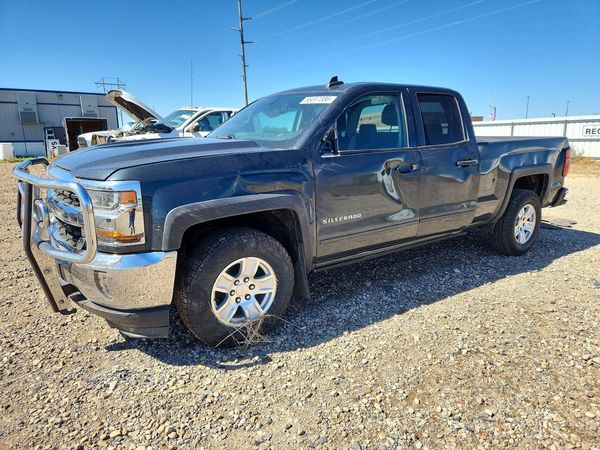 2018 CHEVROLET SILVERADO LT — Front 3/4