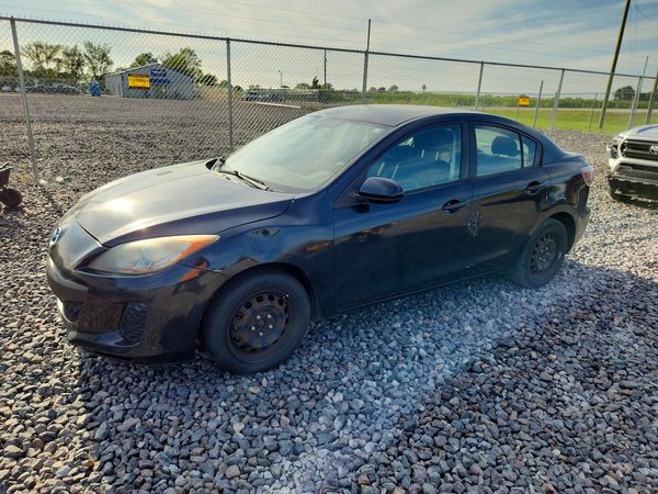2013 MAZDA 3 Sport/GX