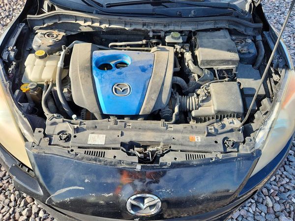 2013 MAZDA 3 Sport/GX