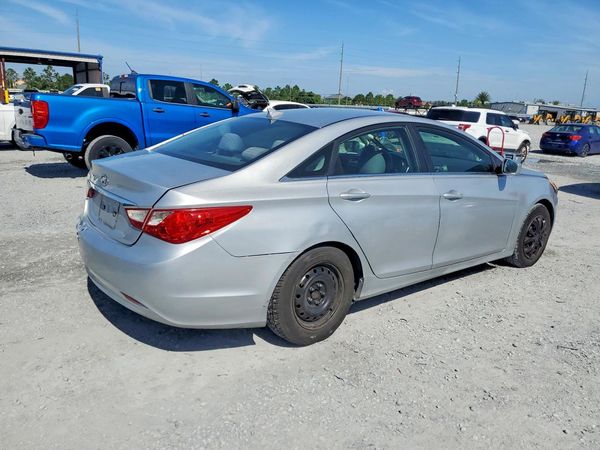 2012 HYUNDAI SONATA