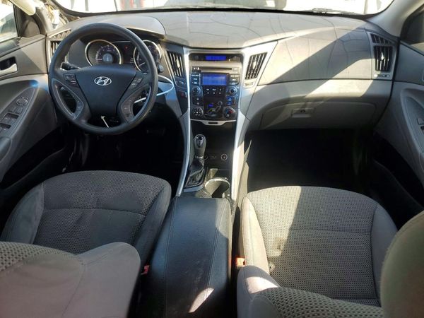 2012 HYUNDAI SONATA