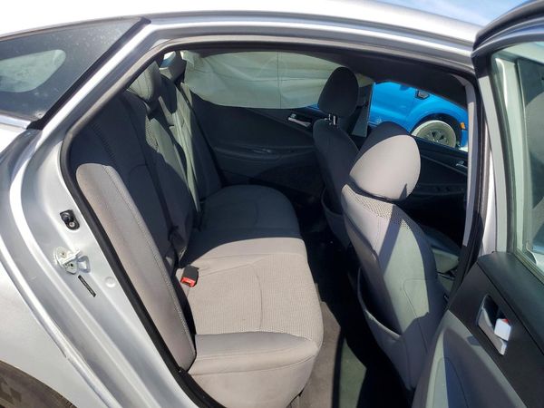 2012 HYUNDAI SONATA