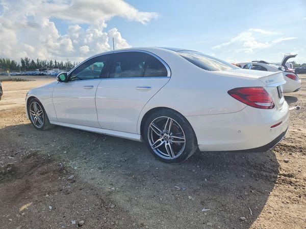2018 MERCEDES-BENZ E E300