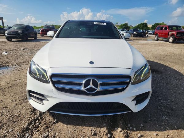 2018 MERCEDES-BENZ E E300