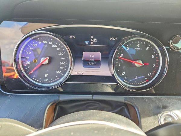 2018 MERCEDES-BENZ E E300