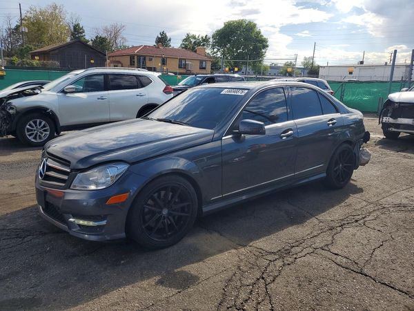 2014 MERCEDES-BENZ C C300 4 MATIC