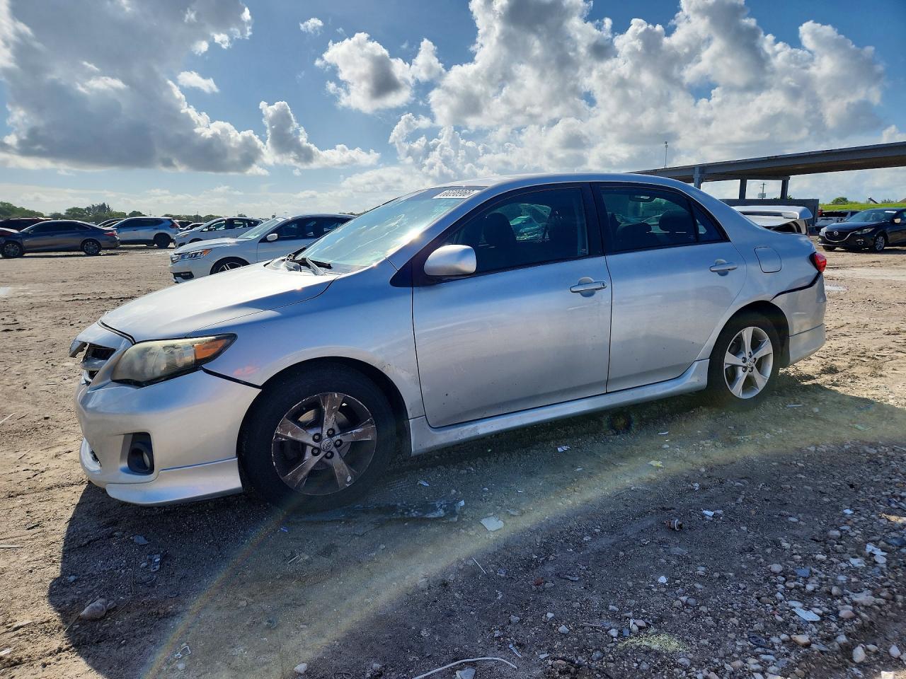 2013 TOYOTA COROLLA