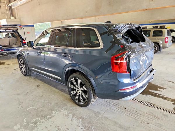 2022 VOLVO XC90 Inscription