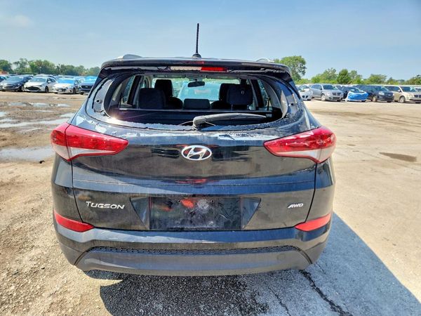 2017 HYUNDAI TUCSON
