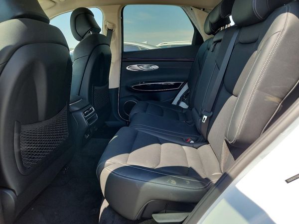 2026 GENESIS GV70