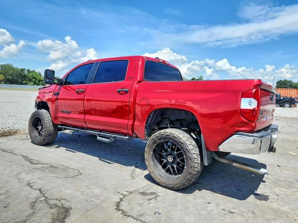 2020 TOYOTA TUNDRA